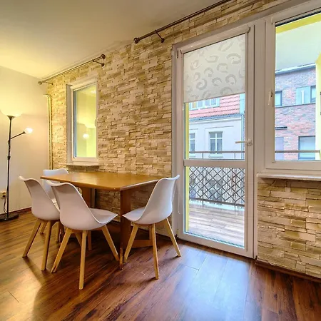 Wyspa Slodowa For 8 People Apartment *