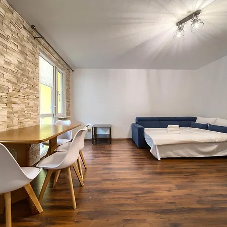Wyspa Slodowa For 8 People Wroclaw