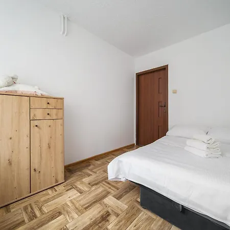 Apartment Wyspa Slodowa For 8 People Wroclaw