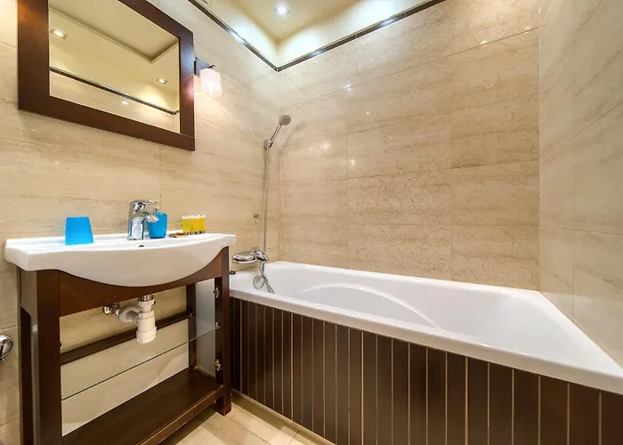 Wyspa Slodowa For 8 People By Bookinghost Lägenhet Wrocław