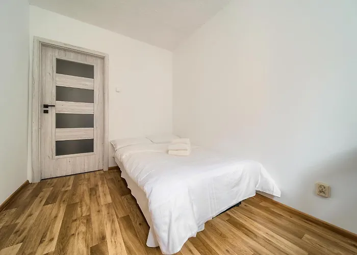 Lägenhet Wyspa Slodowa For 8 People By Bookinghost *