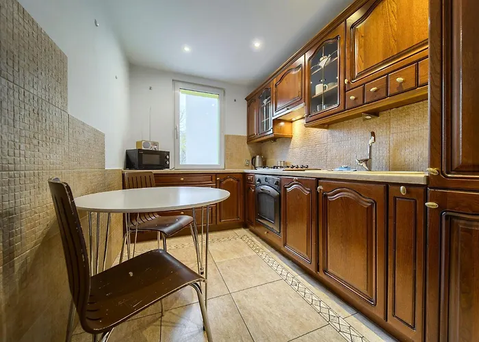 Wyspa Slodowa For 8 People By Bookinghost * Wrocław