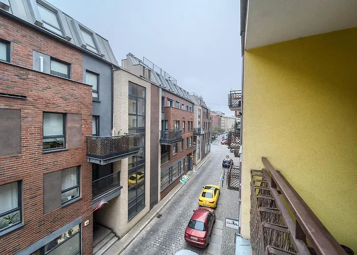 Wyspa Slodowa For 8 People By Bookinghost Lägenhet Wrocław